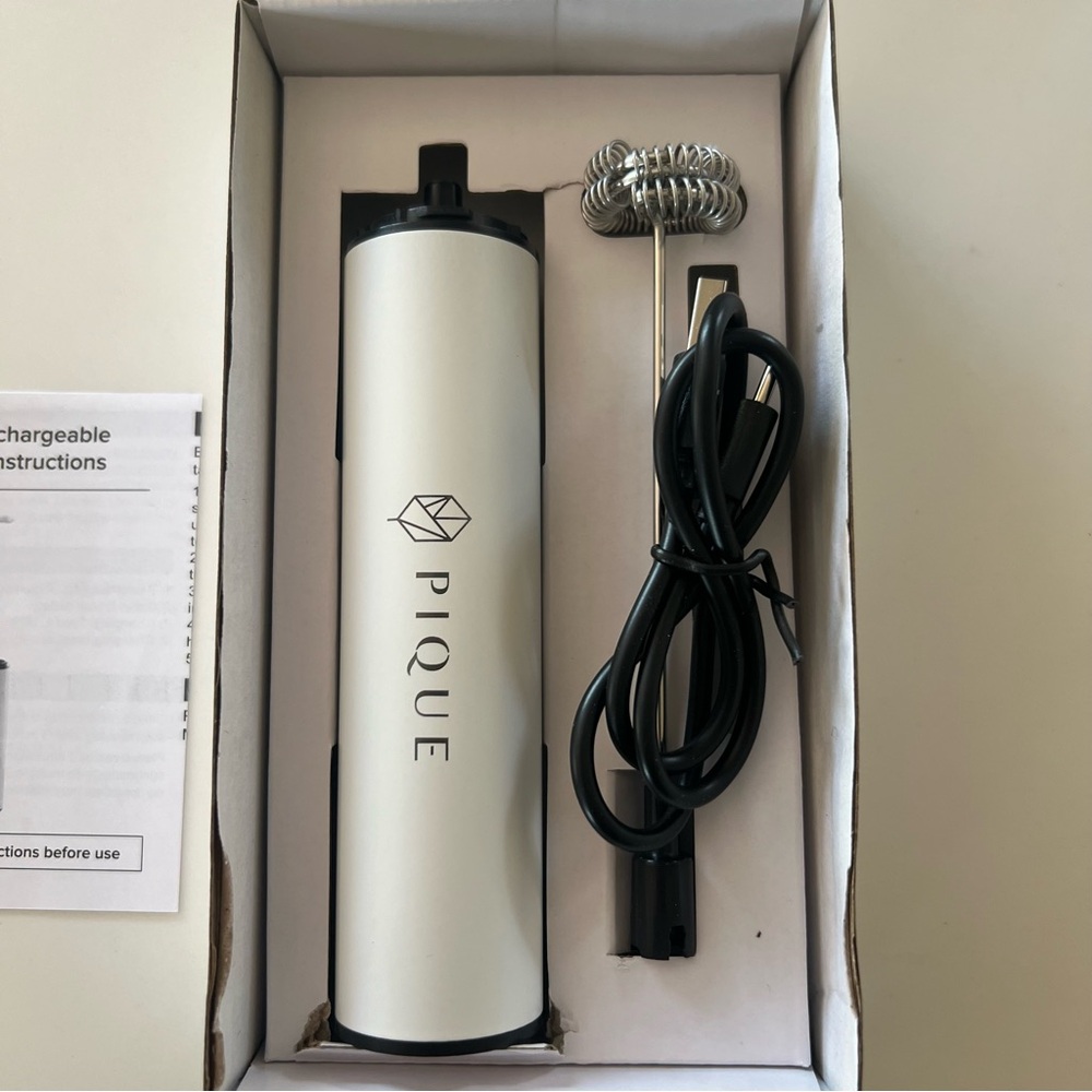 Pique Tea Frother & Beaker New in Box